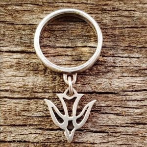 RETIRED JAMES AVERY DOVE DANGLE RING IN 925 STERLING SILVER